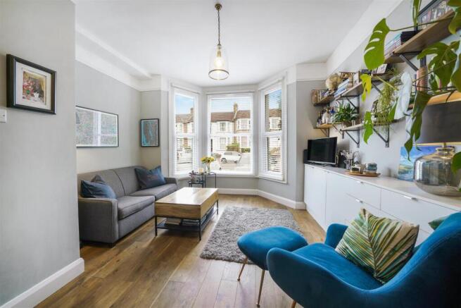 Flat B, 129 Wellmeadow Road - C0GHQL6jkTAo8ej4tbbB