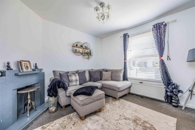 Windsor Road, Gosport-Small-PorticoMarketing-Nexa-