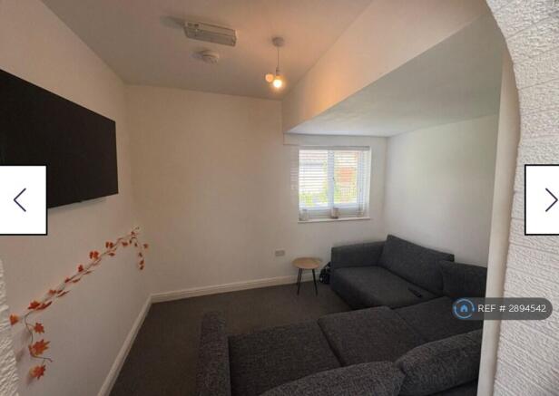 1 bed House Share to rent Image 7
