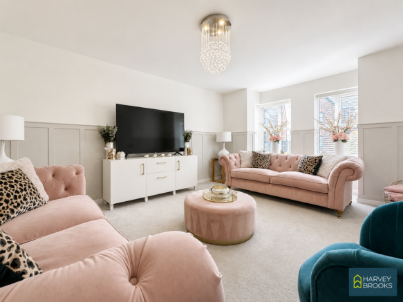 4 bed Detached for sale Image 4