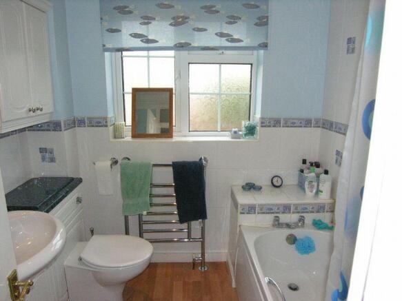 Photo 8