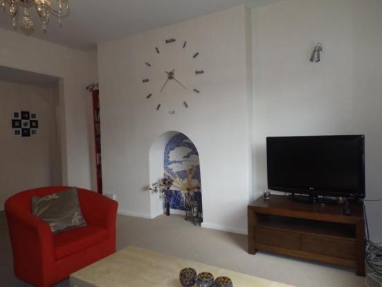 Lounge/Dining Room