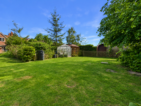 Garden 2.jpg