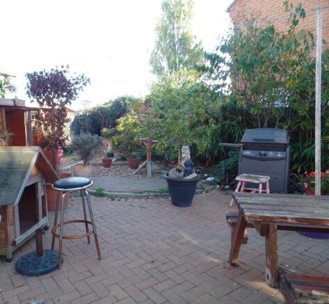 Photo 10
