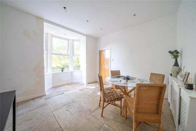 3 bed Terraced for sale Image 4
