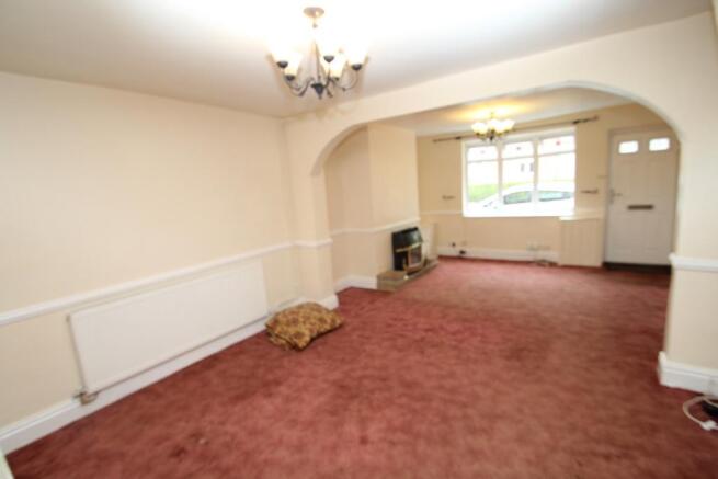 Lounge/ Dining Room