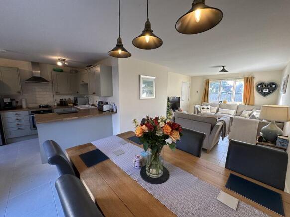 Lounge/Diner
