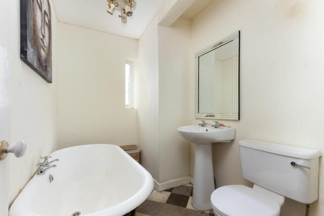 Ground Floor Bathroom