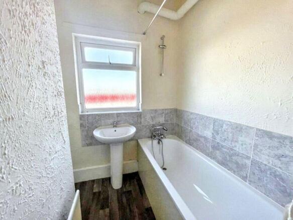 2 bed Terraced for sale Image 4