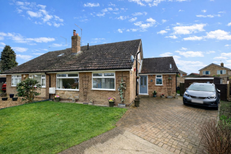 Thirlmere Close, Carlton Miniott, Thirsk