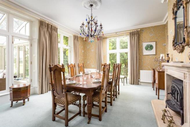 38 - The Old Rectory - SN15 4HP - Web.jpg