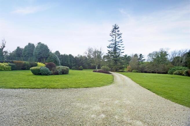 500ft Driveway