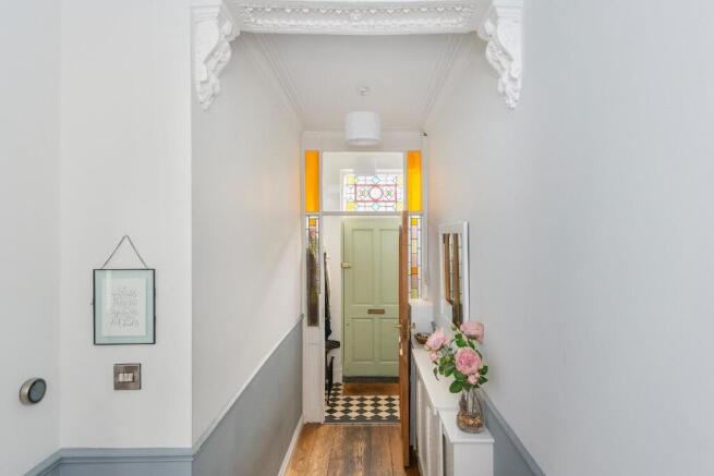 2G2AKE - Hallway C.jpg