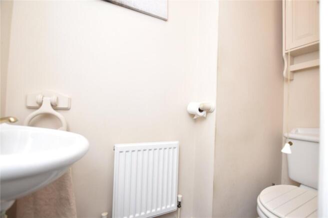 3 bed Link Detached House for sale Image 12