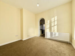17, Darwin Road, Wood Green, London N22 6NS
