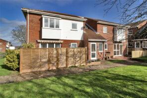 16, Russell Square, Bramblefield Close, Longfield DA3 7RY