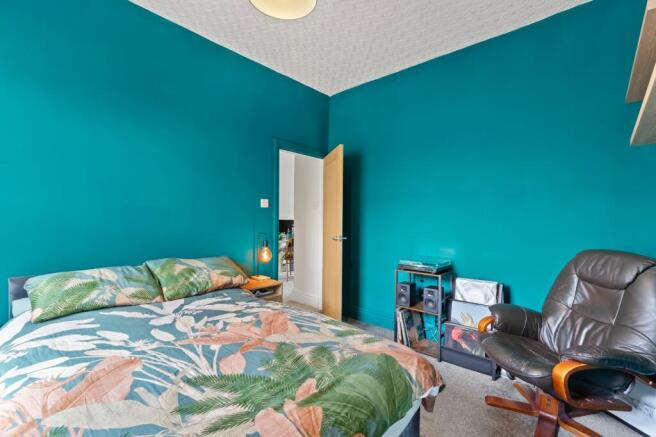 3 bed Terraced for sale Image 10