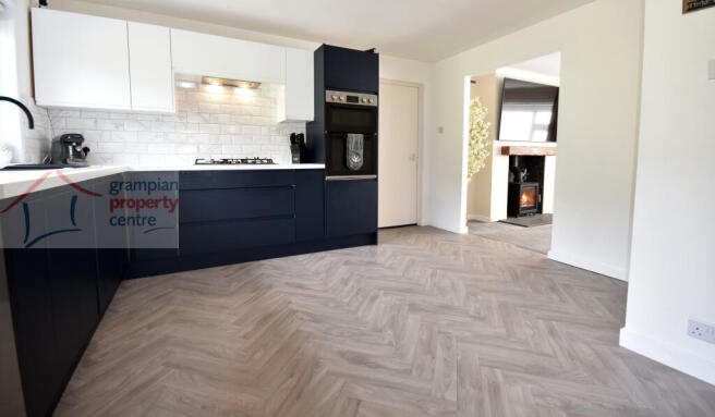 kitchen 4.JPG