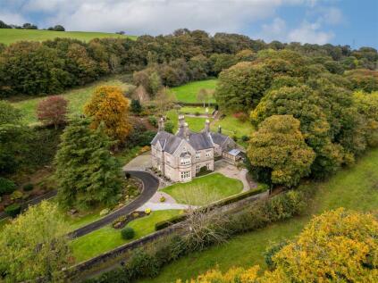 Hague Road, Broadbottom