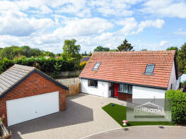 8, Coopers Crescent, Norwich NR9 4EY