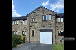 2, Fearnley Court, Holmfirth HD9 1UD