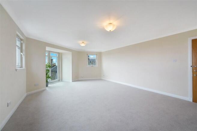 Meldrum Court, Kirkcaldy, Fife, KY2 photo 5