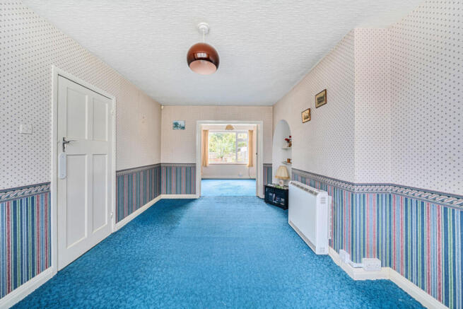 1369034-2-68ee2e2...