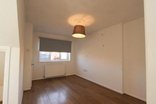 2 bed Semi-Detached for sale Image 5