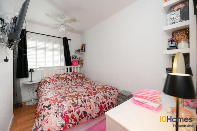 Photo 16