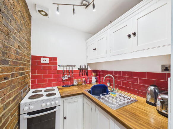 3 bed Cottage for sale Image 10
