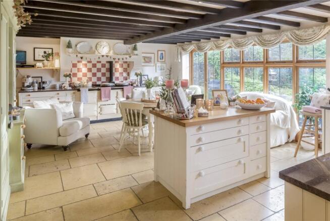 Kitchen/Breakfast