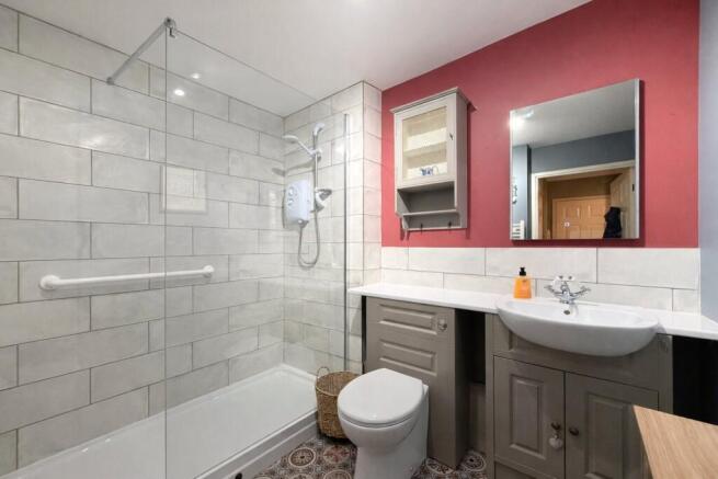 1 bed Flat for sale Image 6