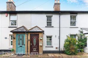 5, Willow Cottages, Watermead Lane, Carshalton SM5 1HZ