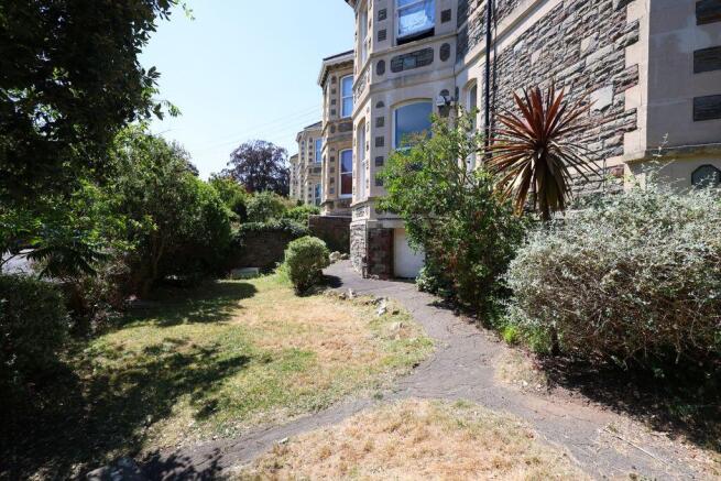 Private Garden (to left of gravelled ...
