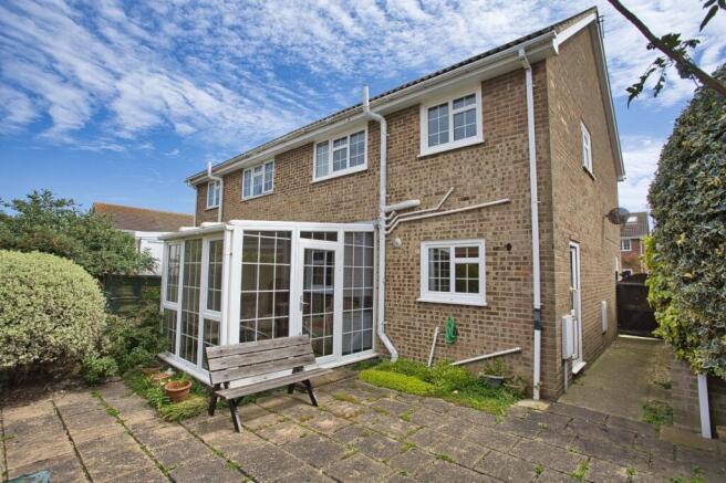 Matthews Close, Deal, Kent, CT14 photo 4