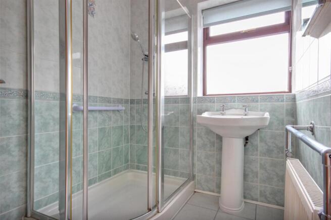 2 bed Semi-Detached Bungalow for sale Image 8