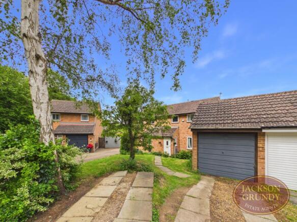 Goldenash Court