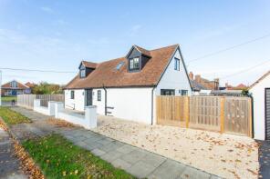 1 South Winds, Share And Coulter Road, Whitstable CT5 3LE