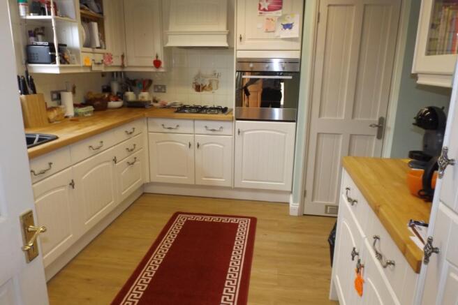 KITCHEN2