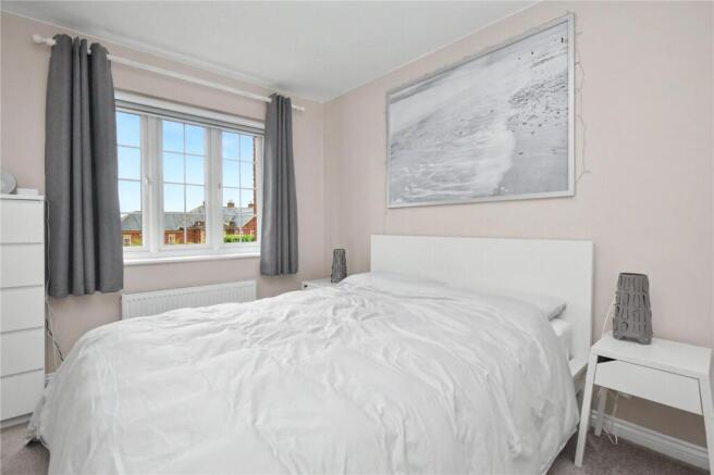 3 bed Town House for sale Image 6