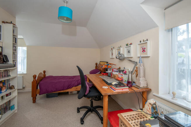 Photo 6