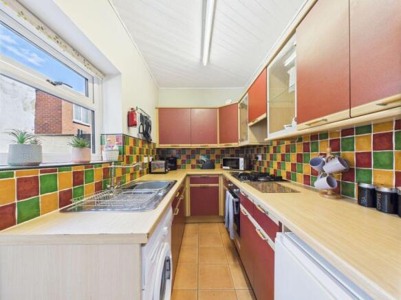 3 bed Terraced for sale Image 4