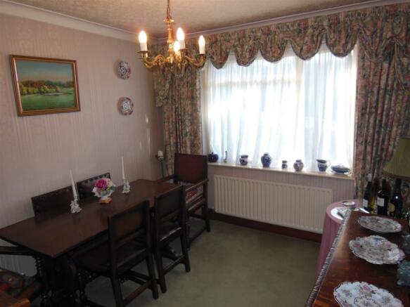 Bedroom 2 or Dining 