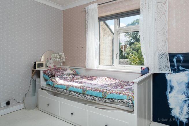 Bed 3