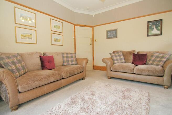 4 bed Detached for sale Image 8