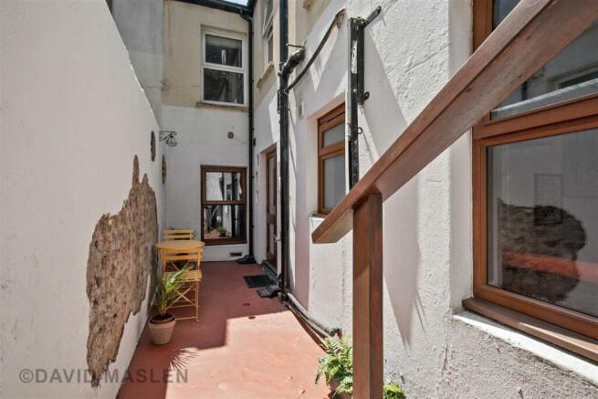 Rear Garden (3).jpg