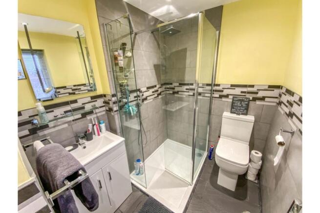 En-suite One