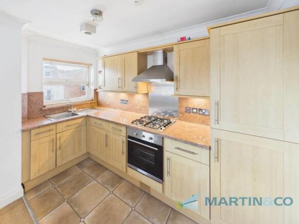 CAM02145G0-PR0105...