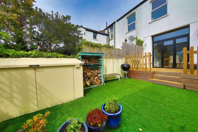 14 Blenheim Rd 2945.jpg