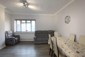 Flat 1, Courtleigh, Bridge Lane, Golders Green, London NW11 0EB